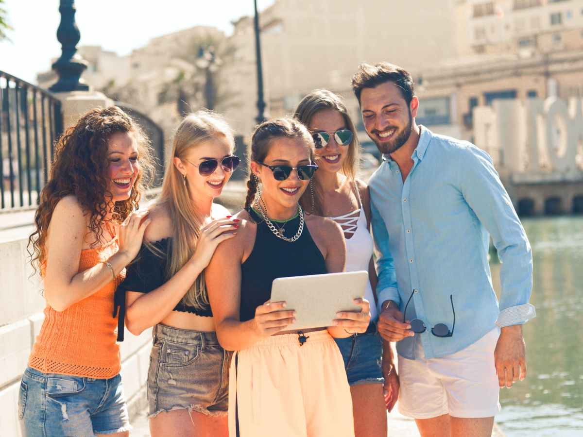 朋友的朋友力量大