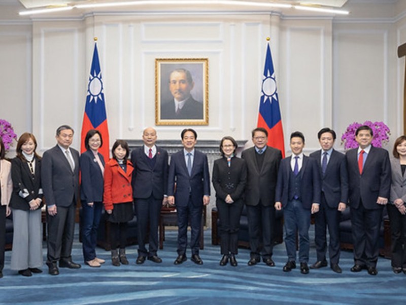 以三不變應川普之變