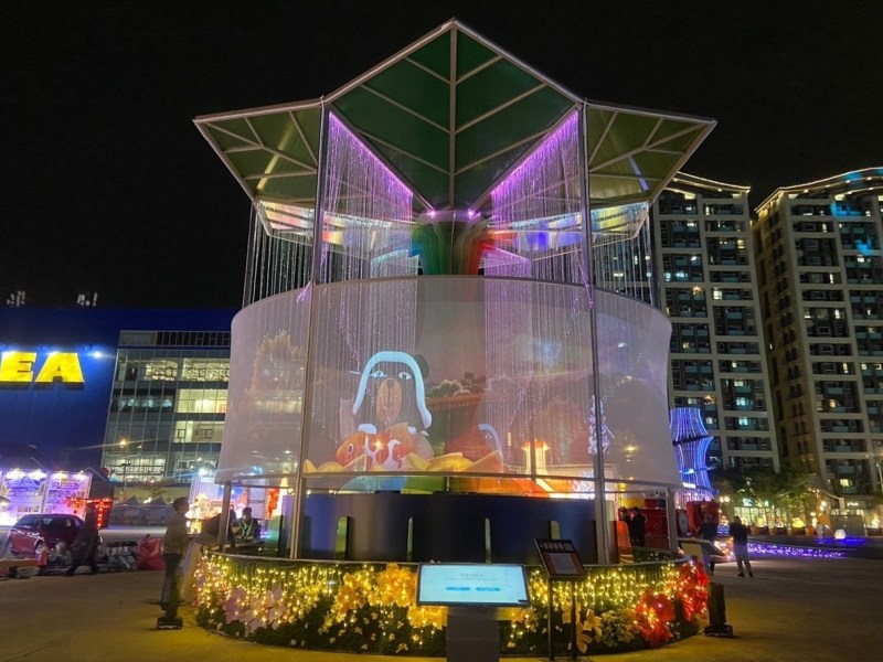 不用人擠人　也能飽覽台灣燈會