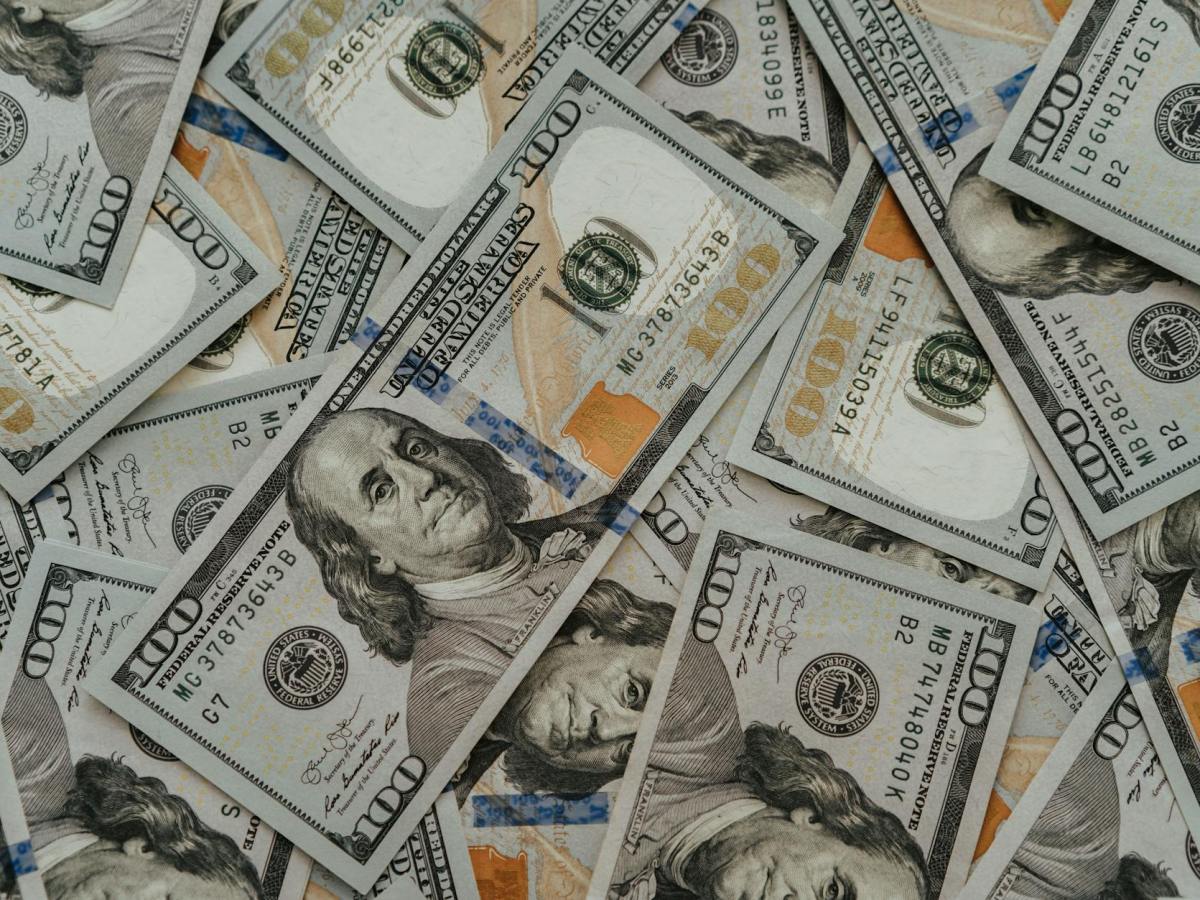 誰敲響美債美元的信任危機