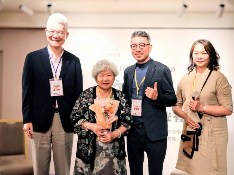 陪寫長者人生故事　任林傳達愛