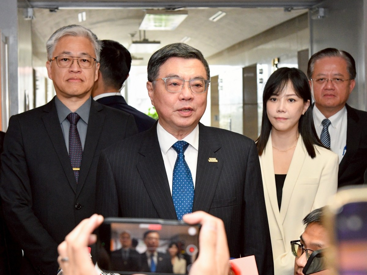 怎樣的一位行政院長