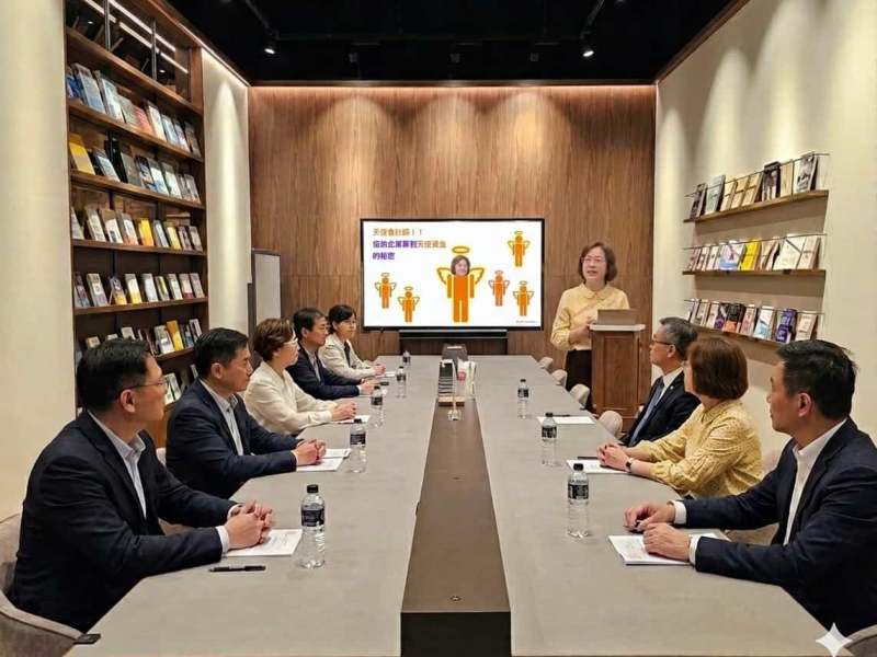 從七千萬虧損　到三千萬笑容
